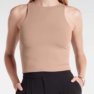 Contour Cropped tank